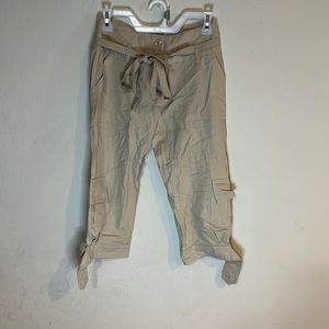 Cargo style carpi pants with belt size 3